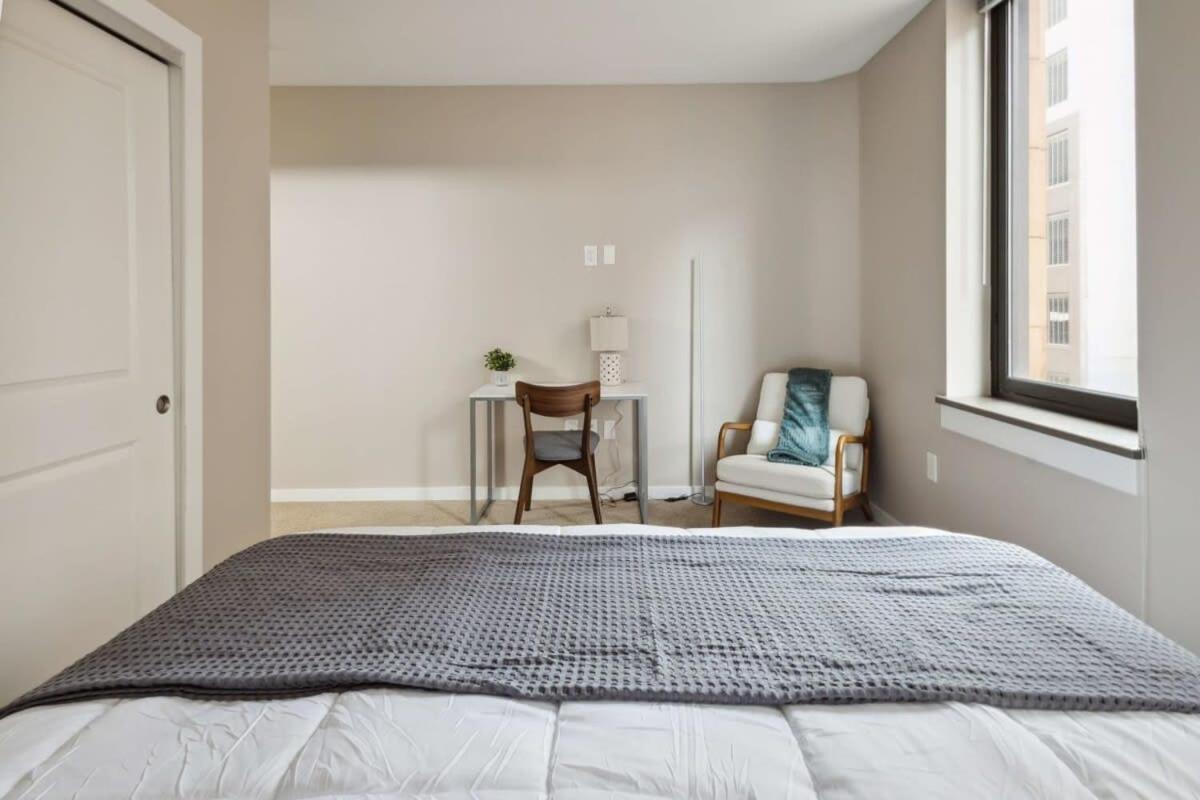 Apartament 2Br Downtown Luxury Getaway Detroit Zewnętrze zdjęcie